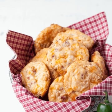 Keto Cheddar Jalapeno Bacon Biscuits | Peace Love and Low Carb