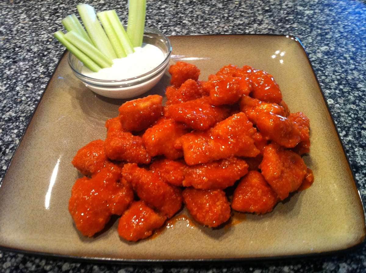 Keto Boneless Buffalo Wings | Peace Love and Low Carb