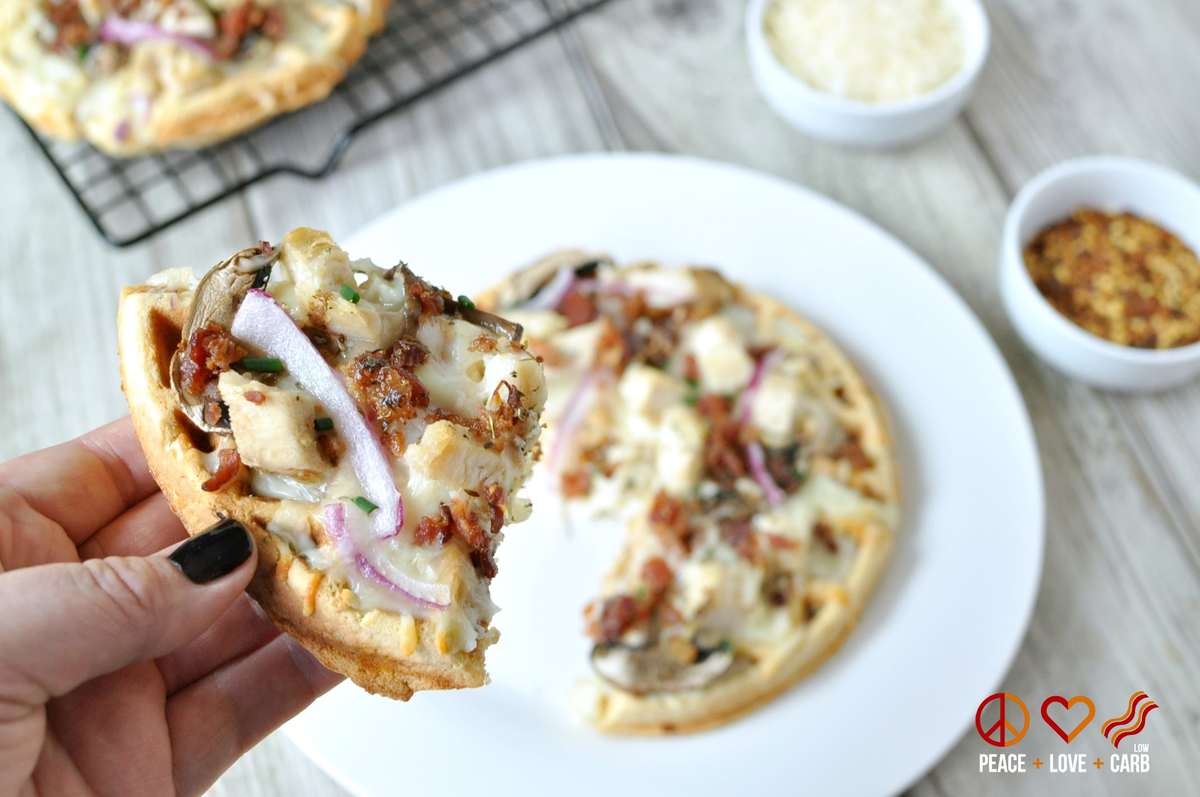 Low Carb Garlic Chicken Alfredo Waffle Pizza | Peace Love and Low Carb 