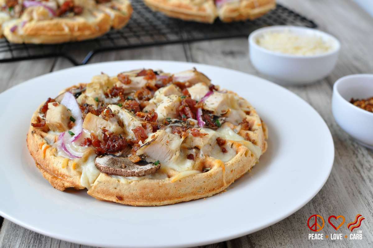 Low Carb Garlic Chicken Alfredo Waffle Pizza | Peace Love and Low Carb 