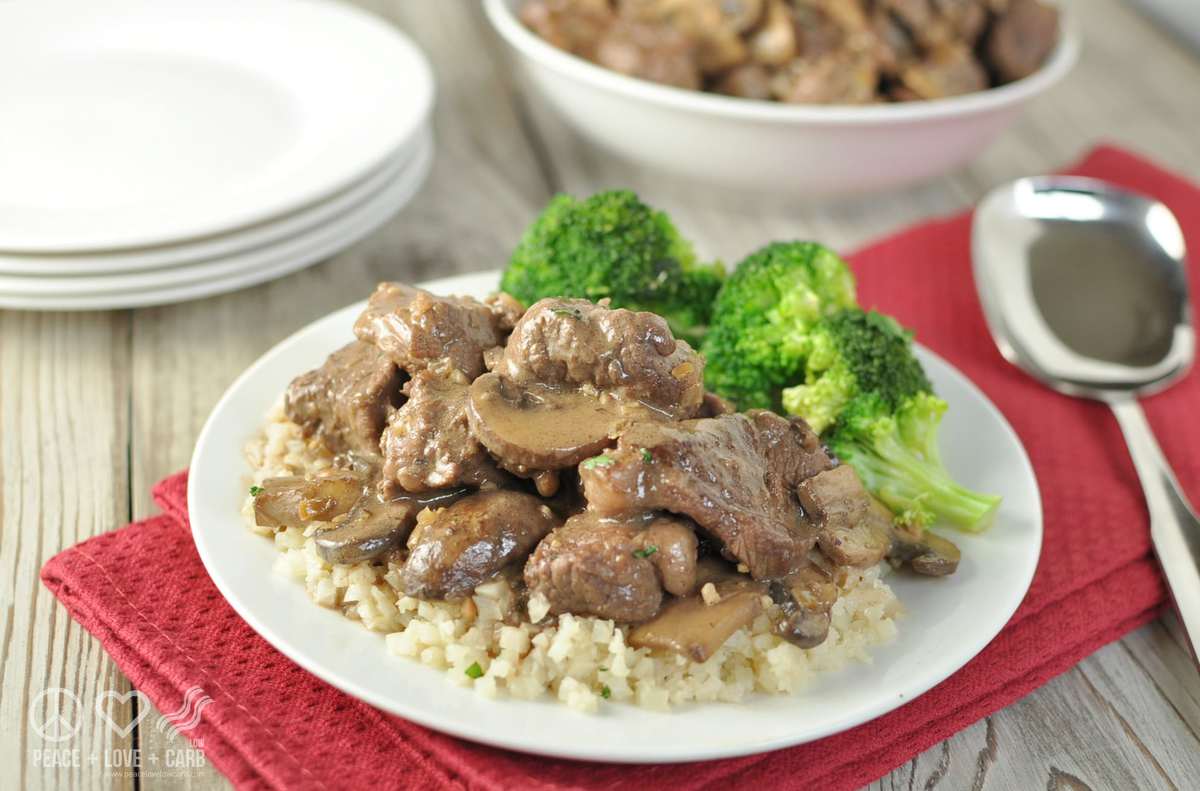 Low Carb Beef Tips in Mushroom Brown Gravy