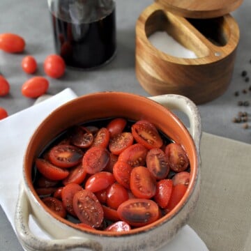 Balsamic Marinated Tomatoes - Low Carb, Paleo | Peace Love and Low Carb