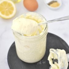 Paleo 2 Minute Avocado Oil Mayo - Whole30-image