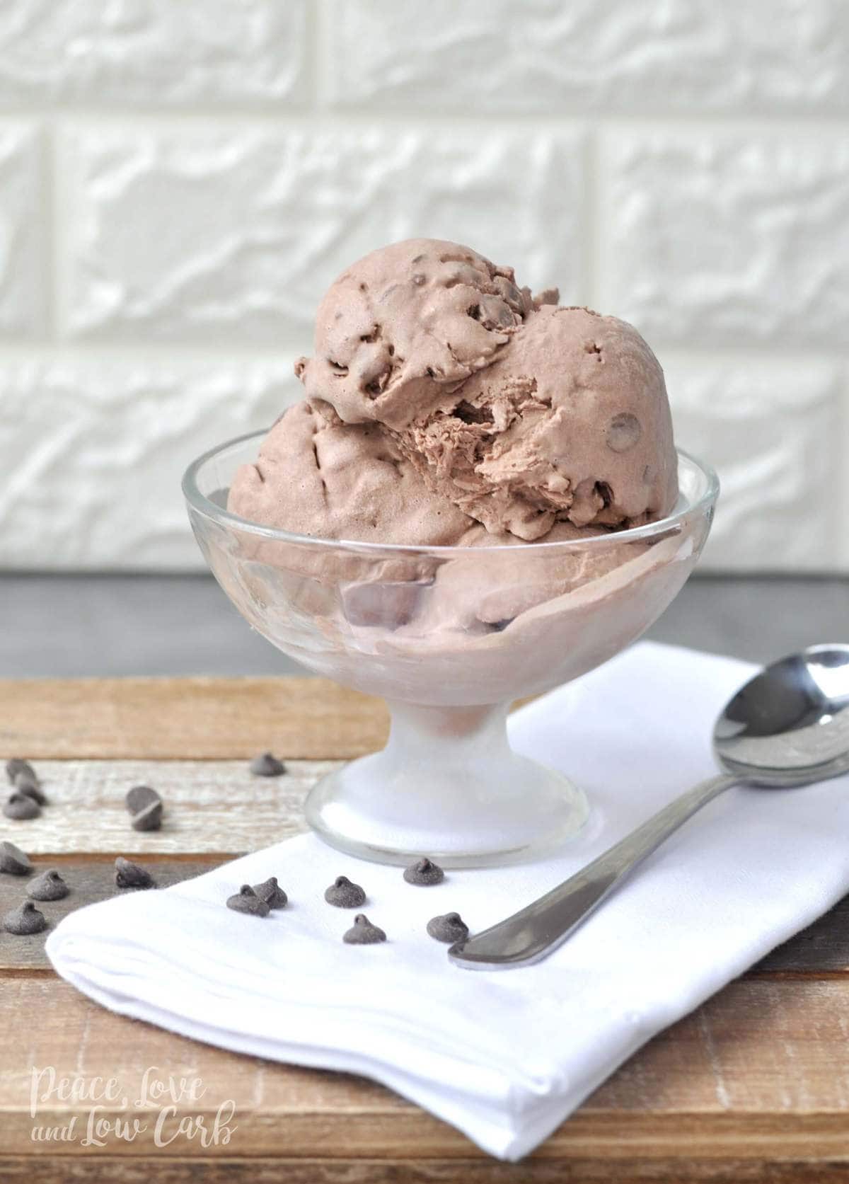 Low Carb Chocolate Mason Jar Ice Cream Peace Love And Low Carb