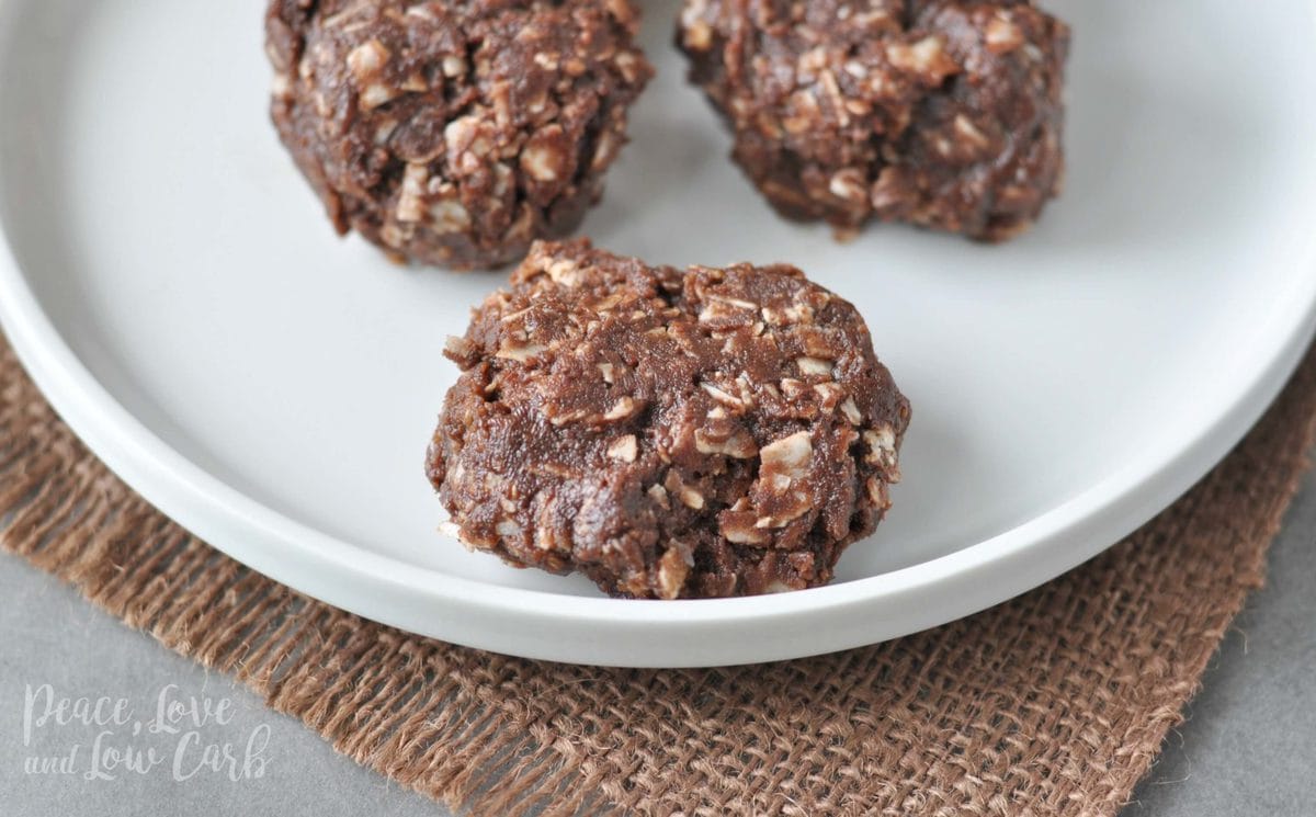 Chocolate Peanut Butter Keto No Bake Cookies | Peace Love and Low Carb