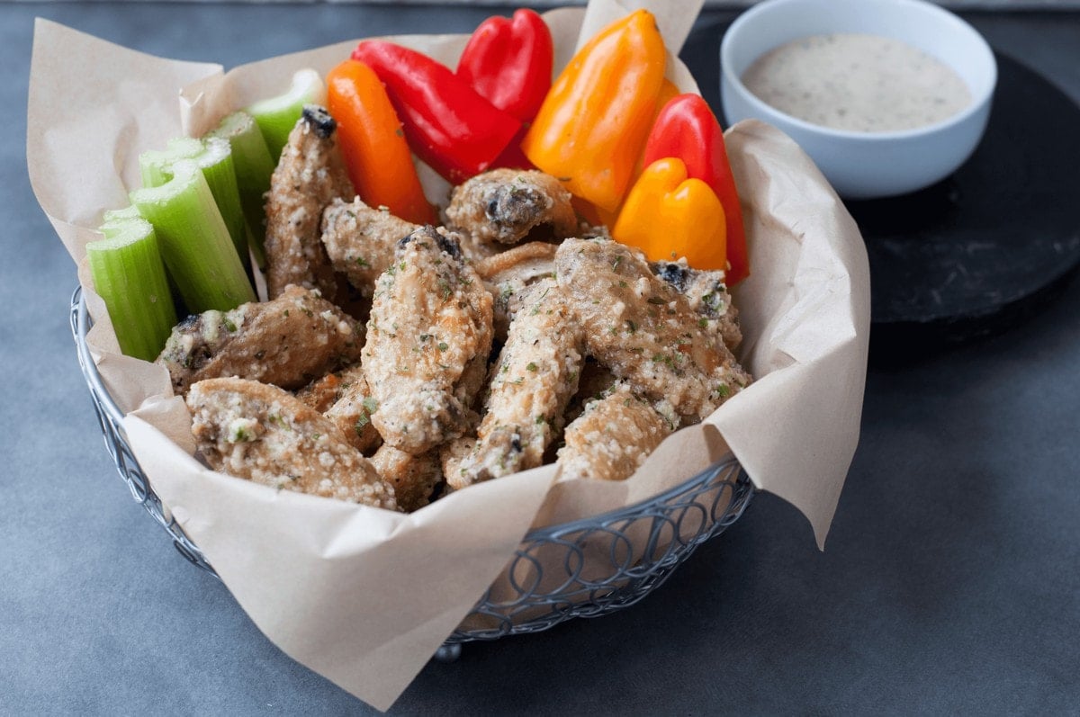 Keto Crispy Baked Garlic Parmesan Wings