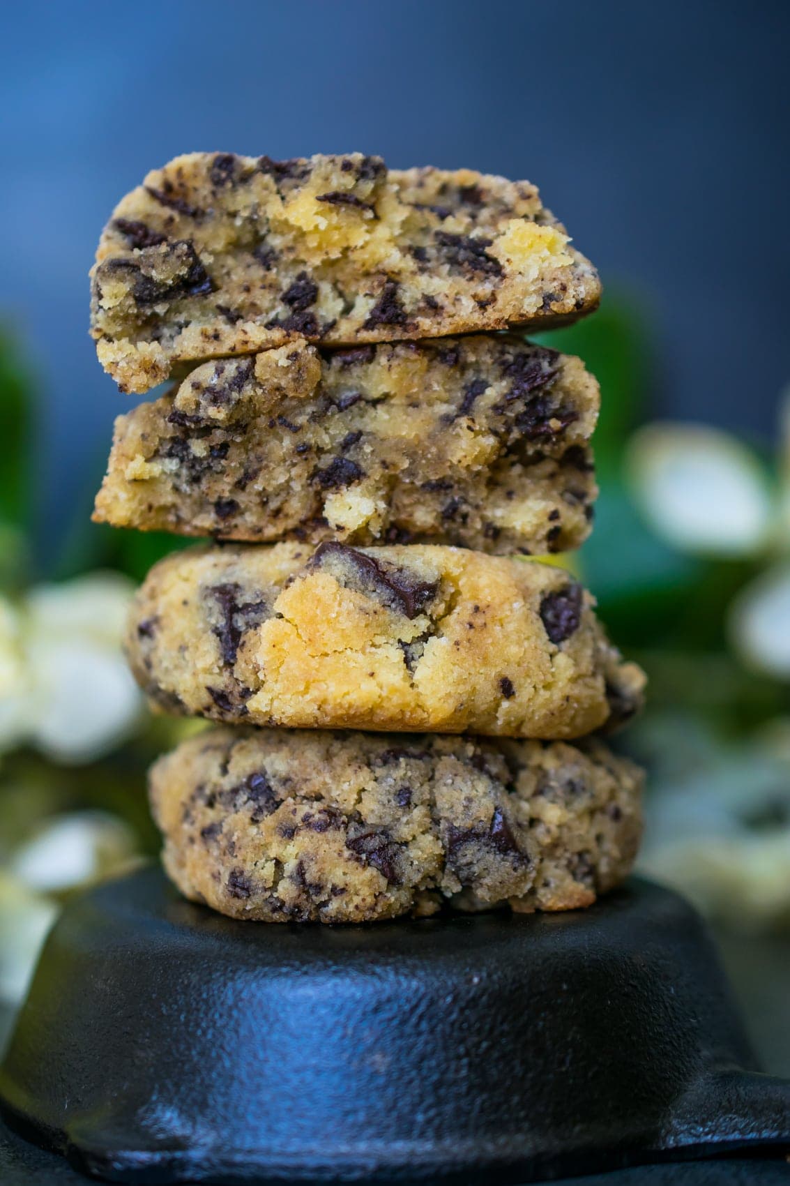 Keto Chewy Chocolate Chip Cookies - Perfectly chewy and gooey, low carb chocolate chip cookies | Peace Love and Low Carb