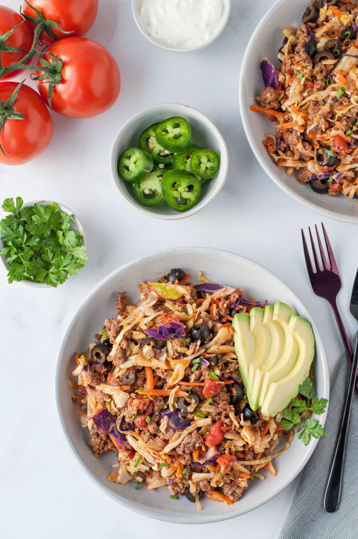 https://peaceloveandlowcarb.com/wp-content/uploads/2019/01/Warm-Taco-Slaw-3.jpg