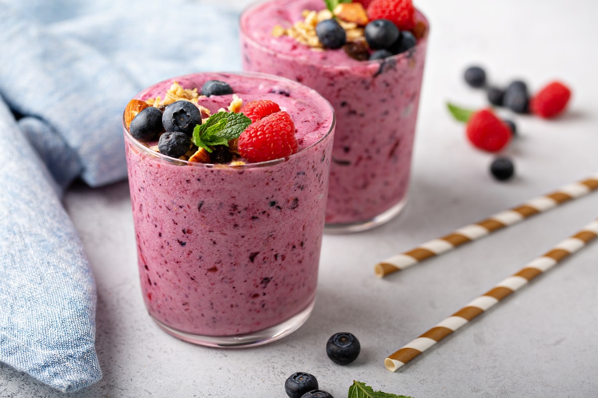 Mixed Berry Cheesecake Smoothie low carb Peace Love and Low Carb