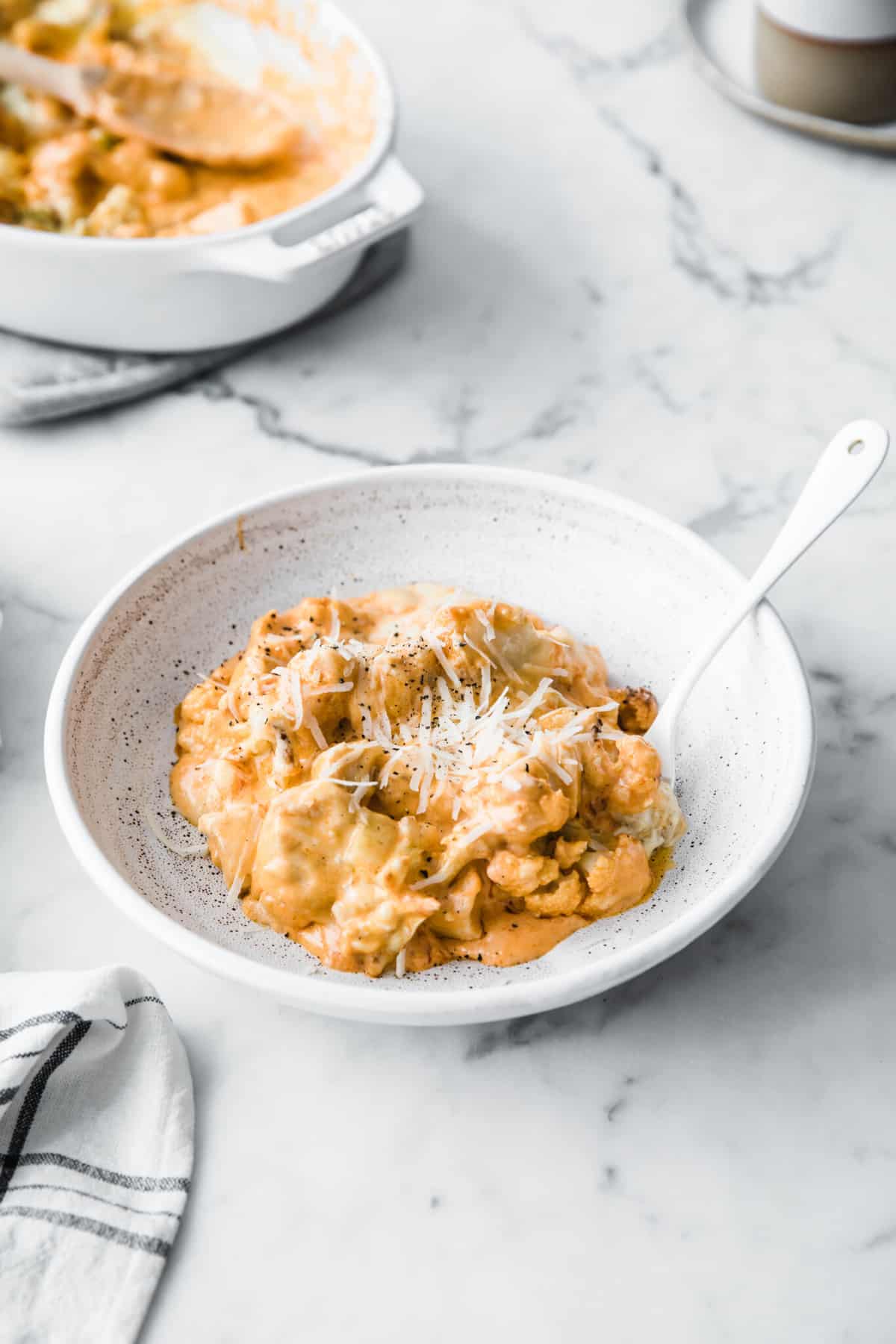 Buffalo Chicken Cauliflower Mac and Cheese - Peace Love and Low Carb